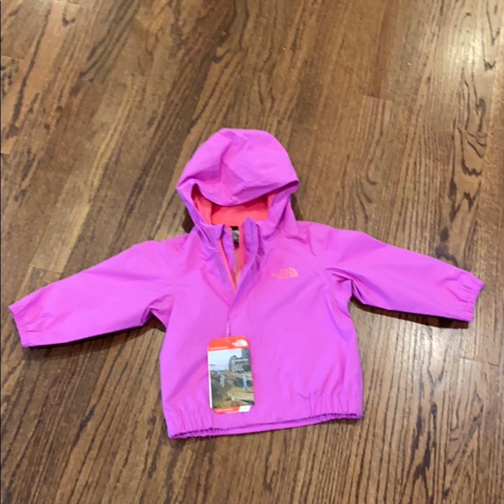 INFANT TAILOUT RAIN JACKET